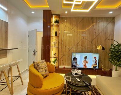 VILLA-PARK APARTMENTS